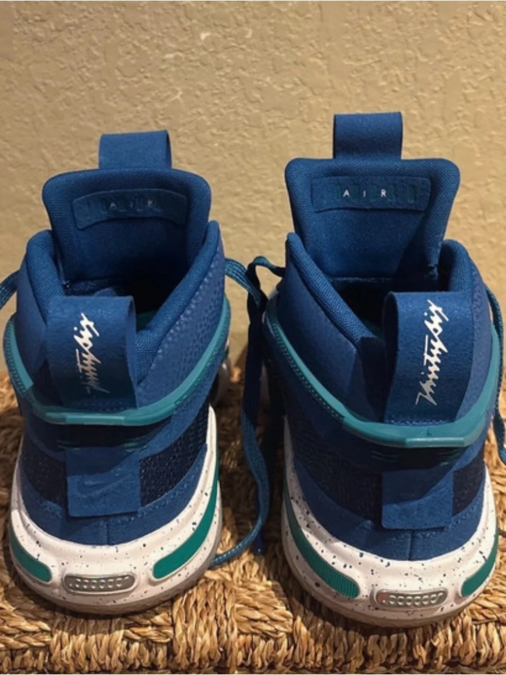 Jordan XXXVI Low Luka Doncic Basketball Shoes
